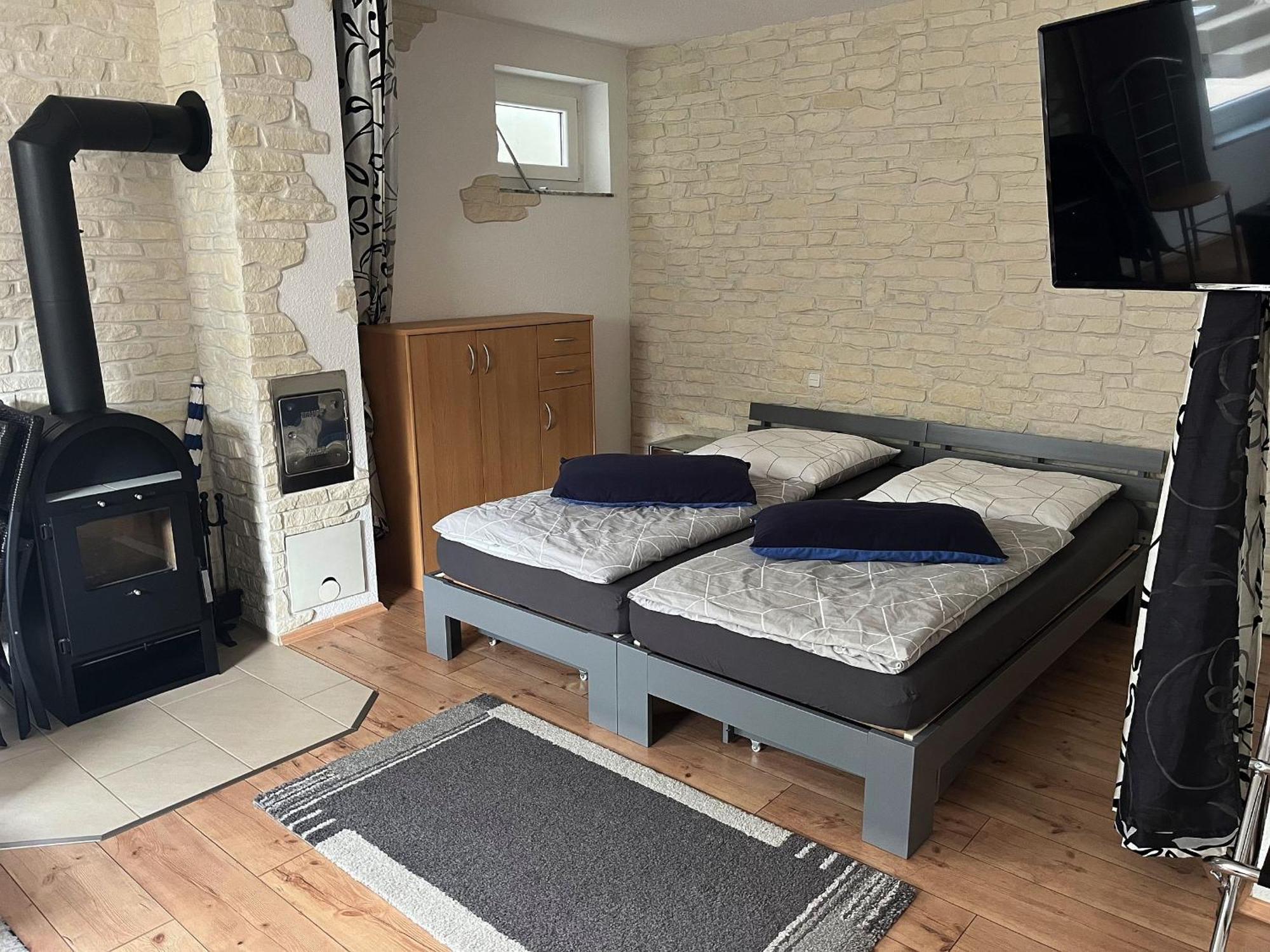 Ferienwohnung Holder Dettingen an der Erms Екстериор снимка