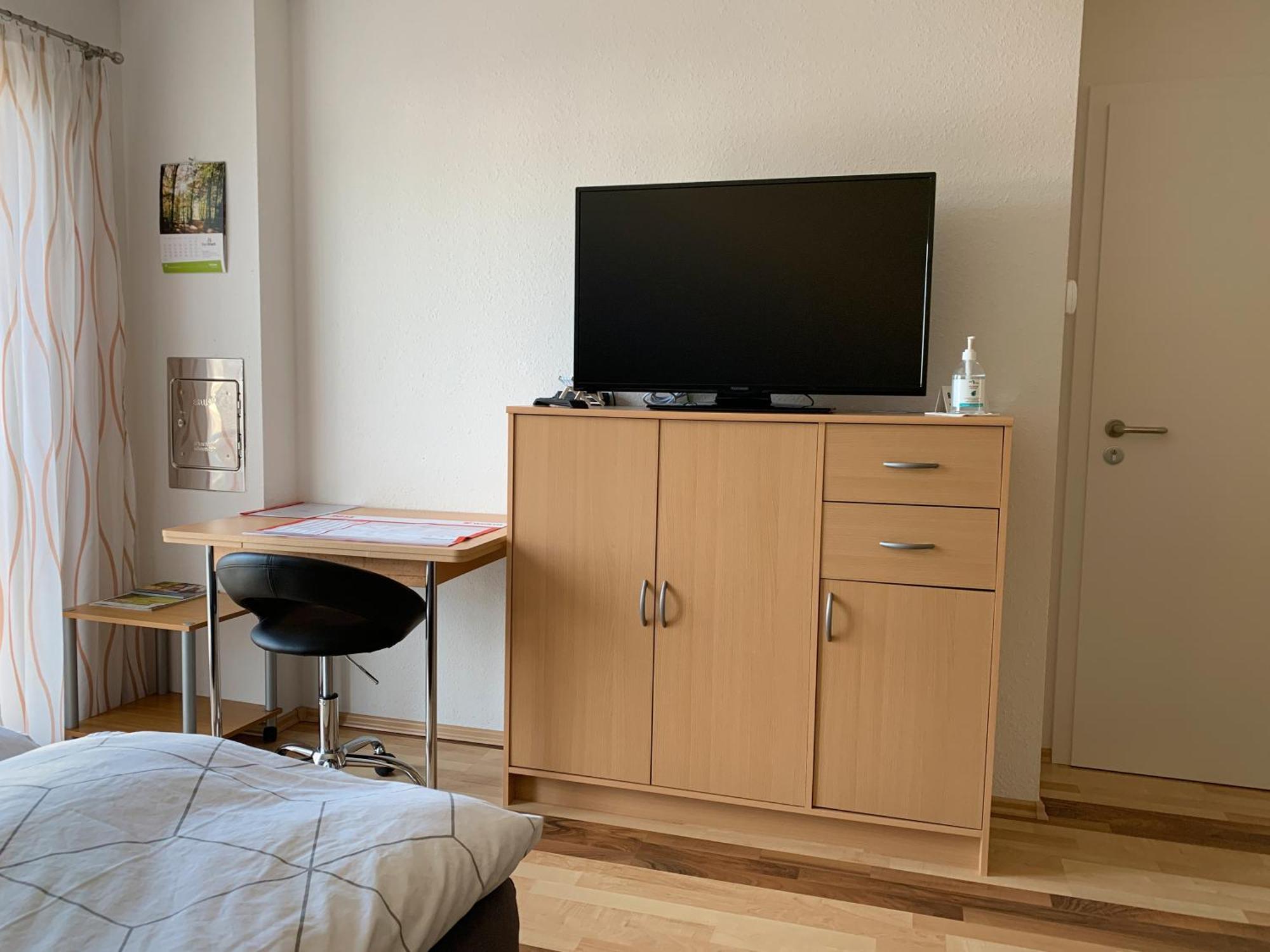 Ferienwohnung Holder Dettingen an der Erms Екстериор снимка